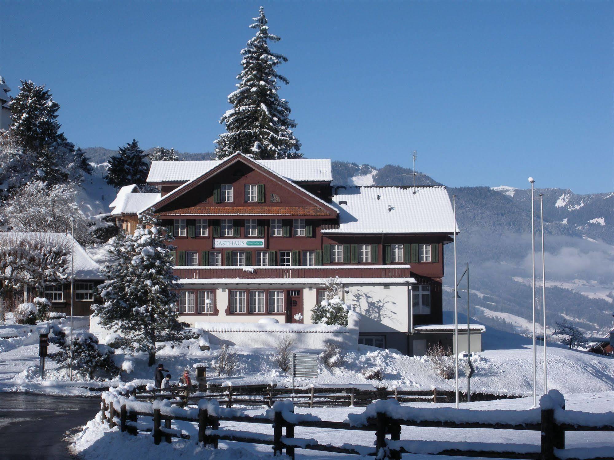 Hotel Gasthaus Paxmontana Sachseln Exteriér fotografie